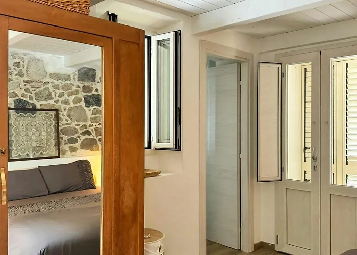 Renovated Sheepfold Between Sea And Mountains Соланас