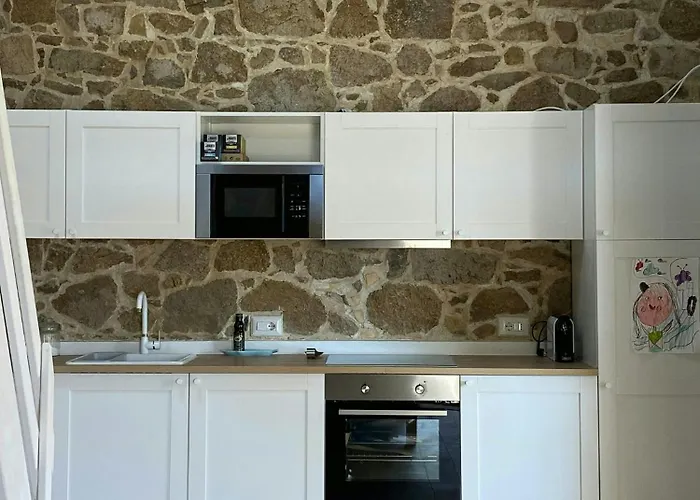 Дом отдыха Renovated Sheepfold Between Sea And Mountains *